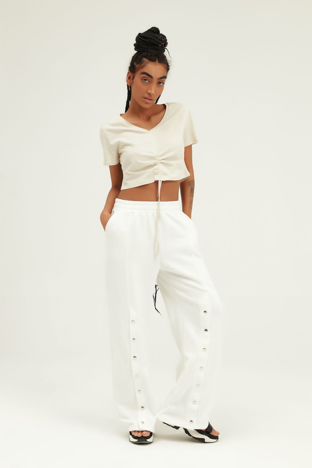 Trousers with details, White, M