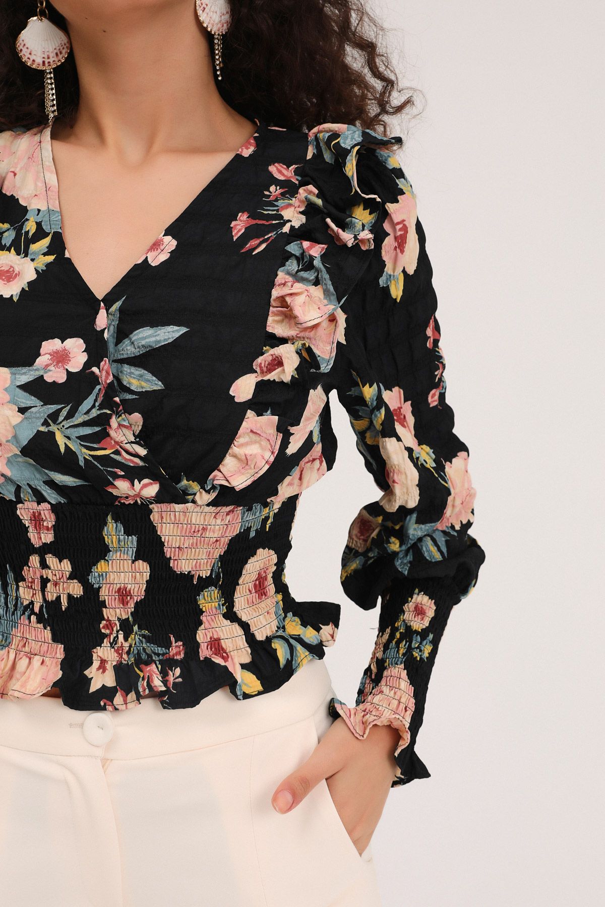 Floral blouse, Black, S